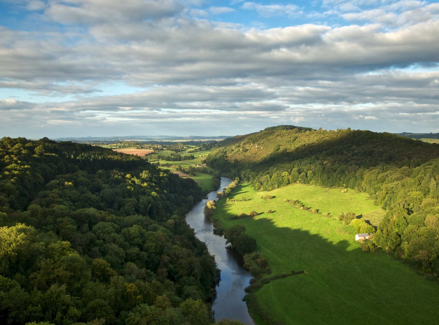 Sysmond Yat